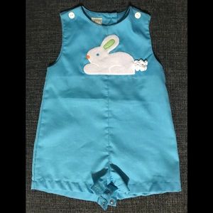 Light blue bunny short all